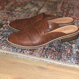 Indigo Road Leather Flats